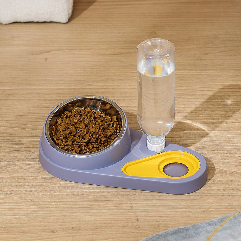 Automatic Pet Bowl Keeps Water Clean and Flowing